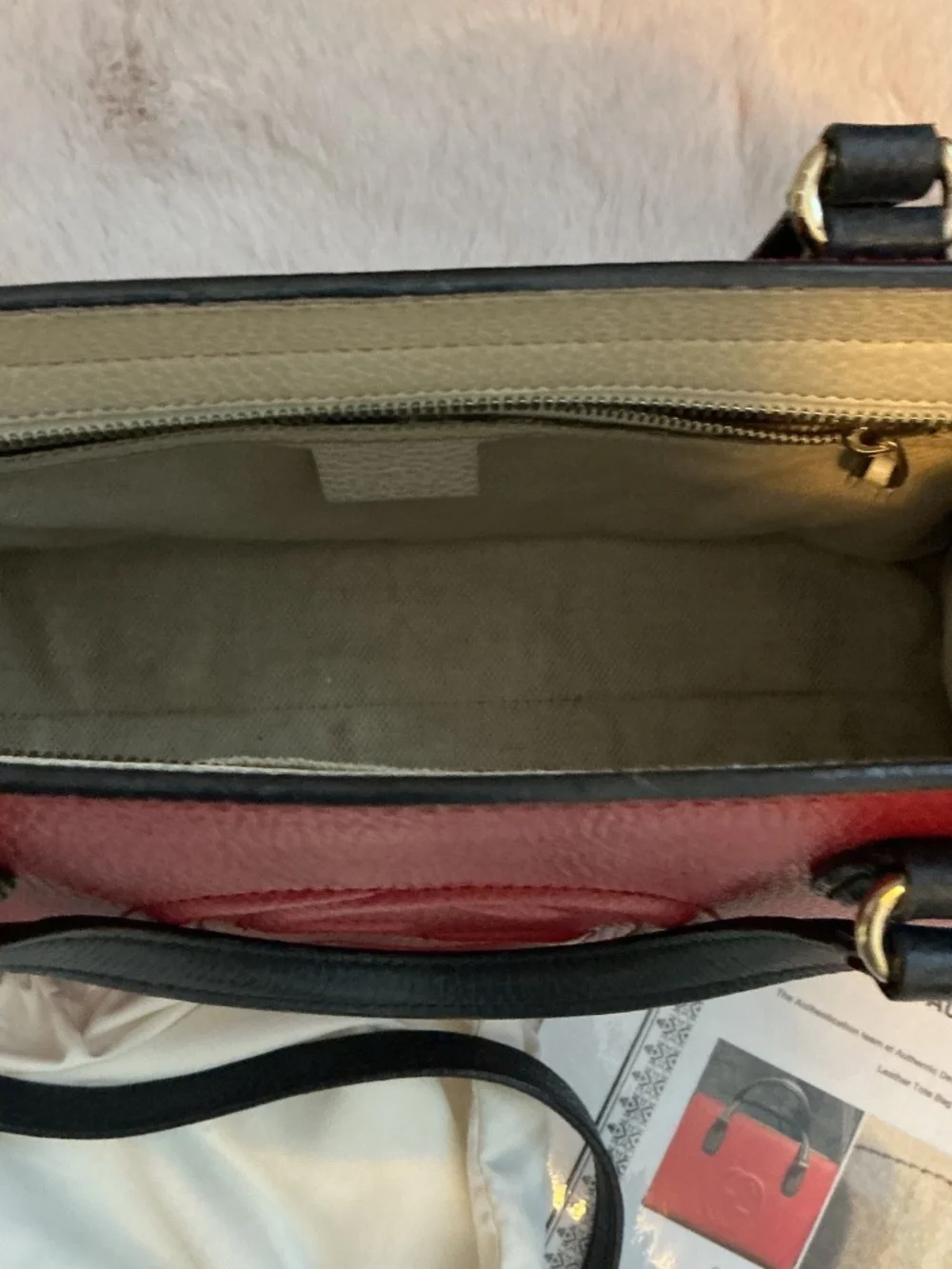 GUCCI AUTHENTIC SHOULDER BAG WITH CROSSBODY STRAP